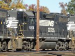 NS 5156 / GP38-2